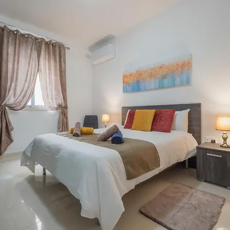 דירה Girna - Entire 3br Ground Floor Charming מליאהה