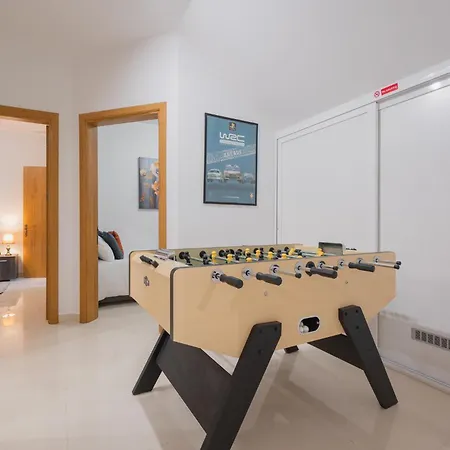 Apartmán Girna - Entire 3br Ground Floor Charming *