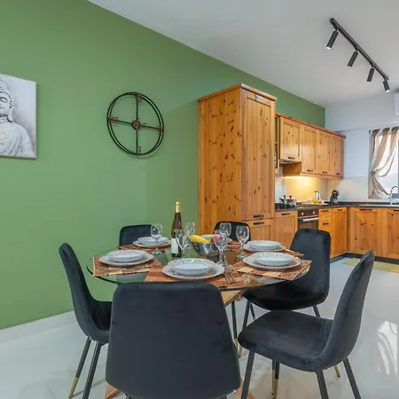 Girna - Entire 3br Ground Floor Charming Apartamento Mellieħa