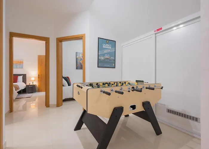 公寓 Girna - Entire 3br Ground Floor Charming *